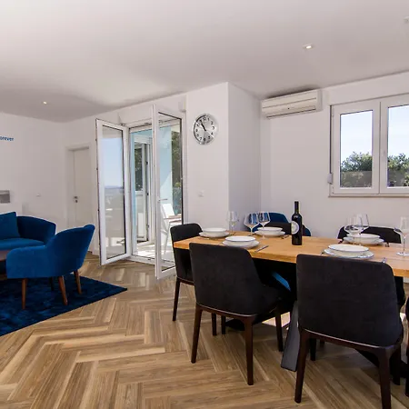 Apartman Seafront Luxury Fun