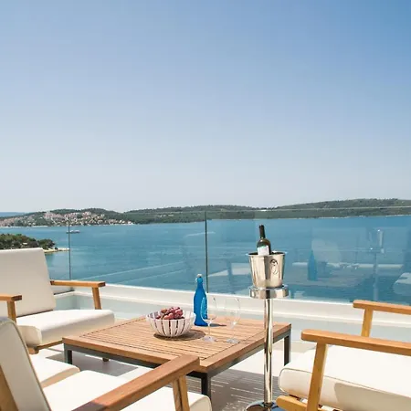 Seafront Luxury Fun Apartman Trogir