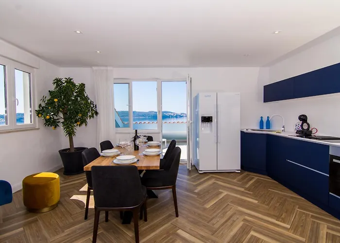Apartamento Seafront Luxury Fun