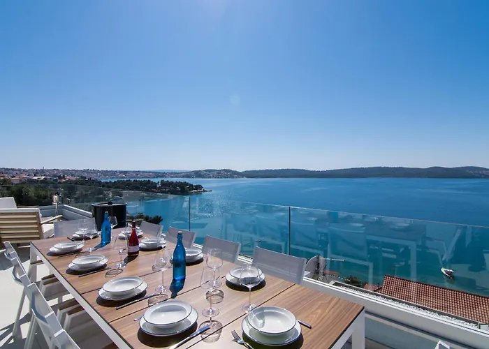 Seafront Luxury Fun Trogir