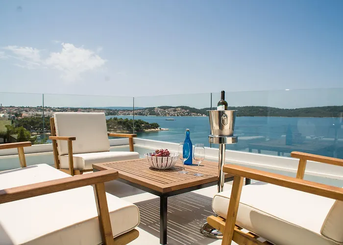 Seafront Luxury Fun Apartamento *