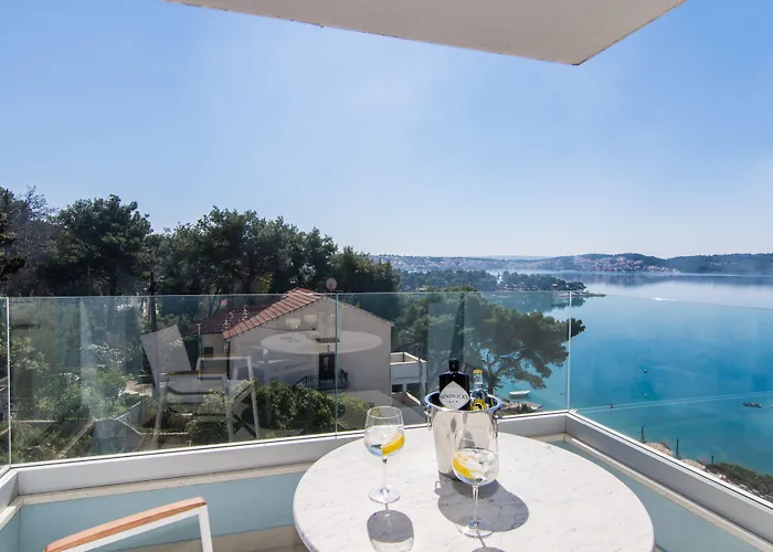 Seafront Luxury Fun Apartamento