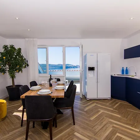Appartement Seafront Luxury Fun