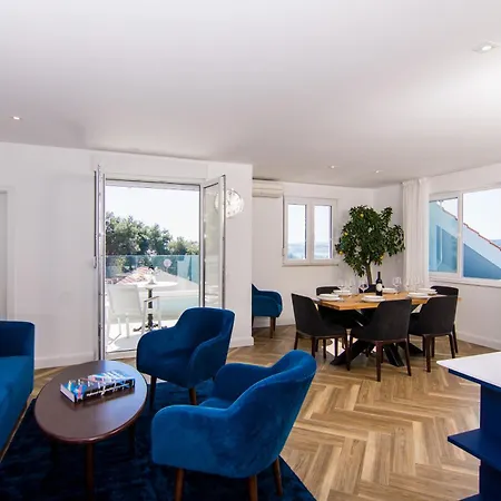 Apartament Seafront Luxury Fun