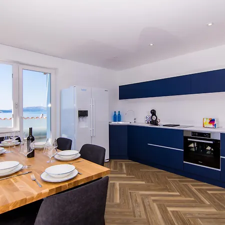 Seafront Luxury Fun Apartman Trogir