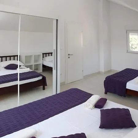 Apartament Seafront Luxury Fun