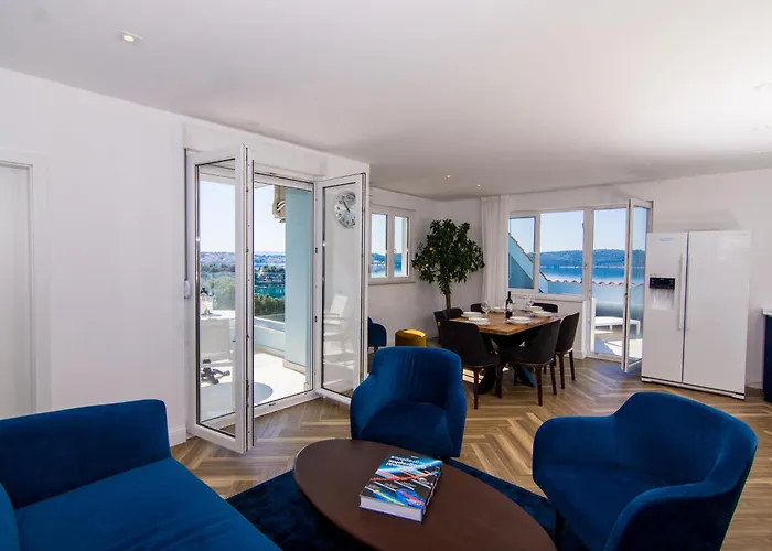 Apartman Seafront Luxury Fun *