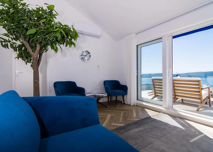 Seafront Luxury Fun Trogir