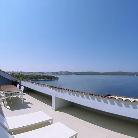 Daire Seafront Luxury Fun