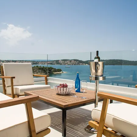 Seafront Luxury Fun Daire *